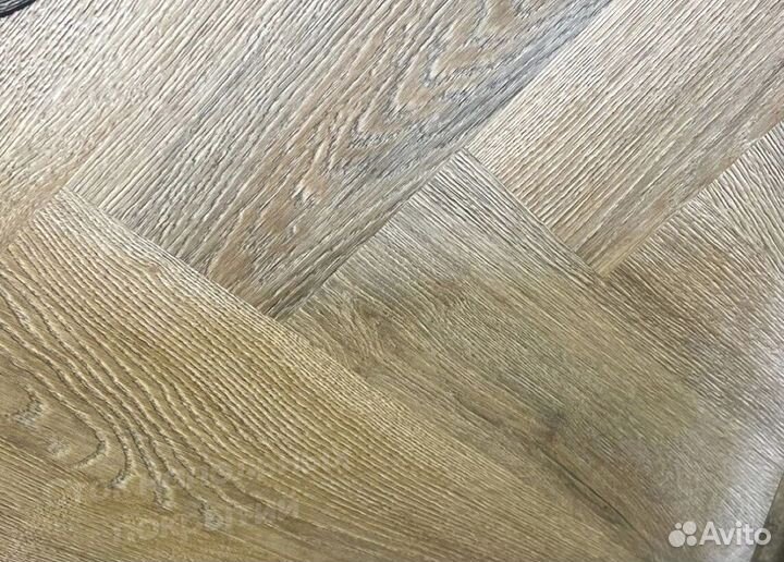 Виниловый ламинат елочка