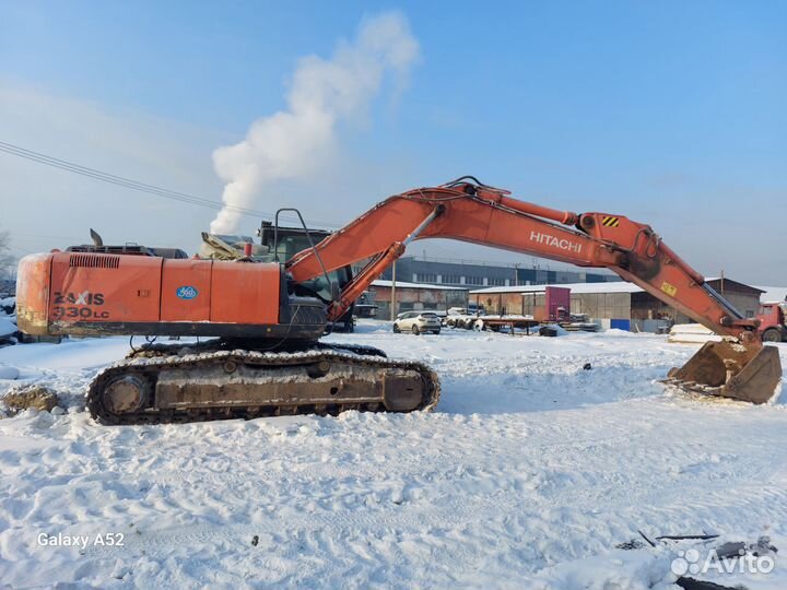 Гусеничный экскаватор Hitachi ZX330LC-5G, 2012