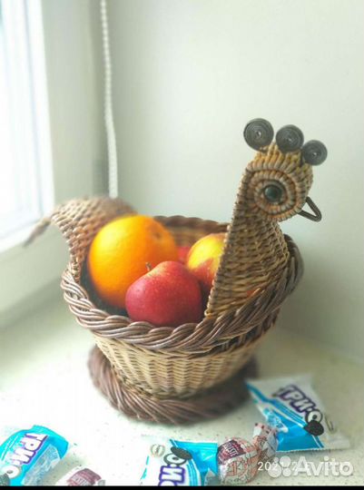 Курочка-конфетница плетеная