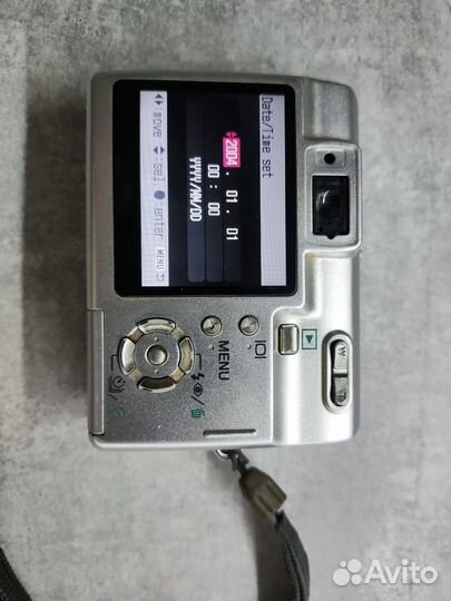 Цифровой фотоаппарат Konica Minolta