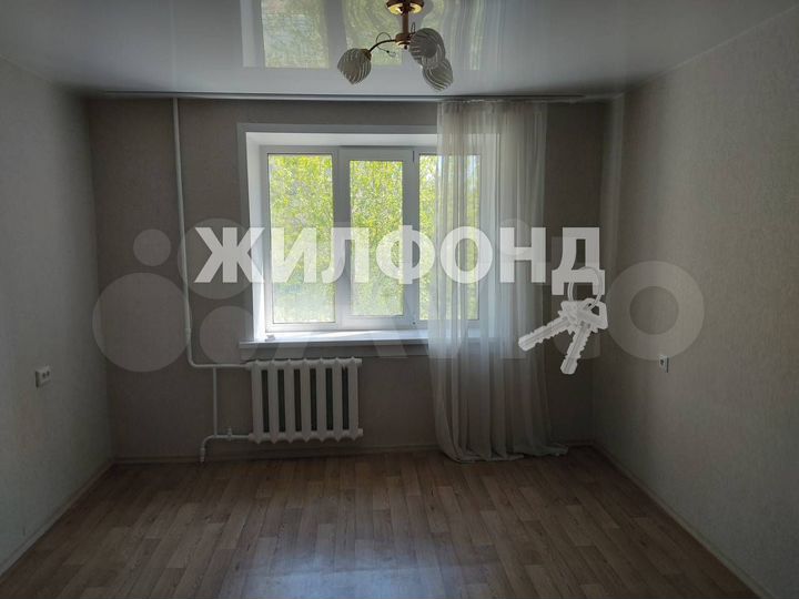 Комната 12,8 м² в 1-к., 3/9 эт.