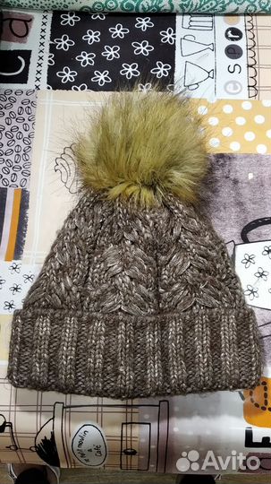 Шапки женские зимние