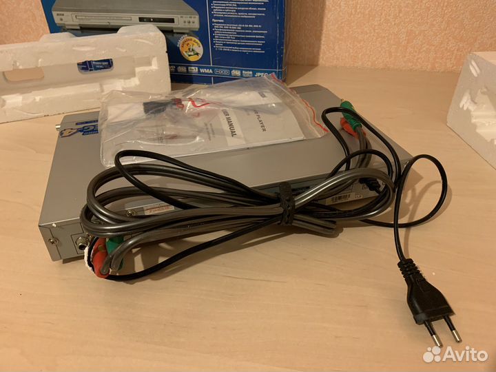 DVD плеер BBK DV311S