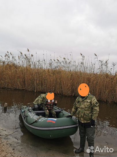 Лодка надувная Gladiator E380PRO