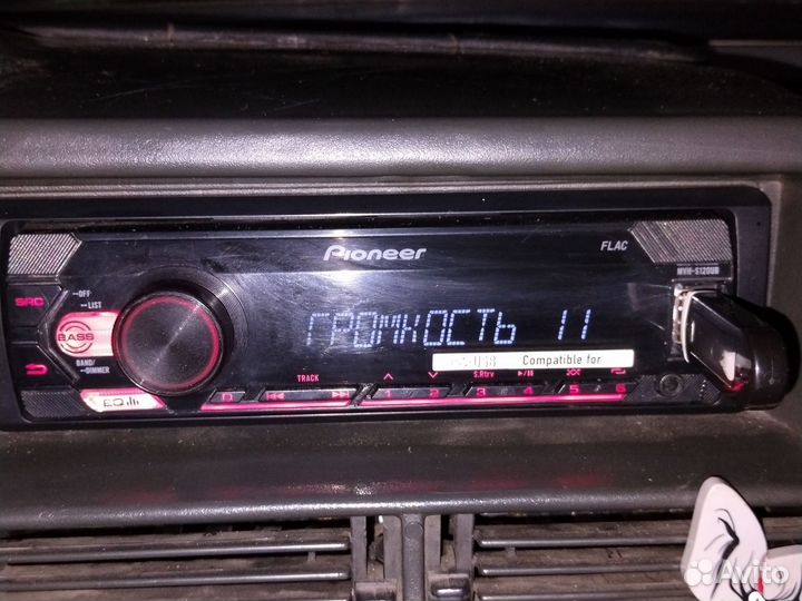 Авто магнитола пионер