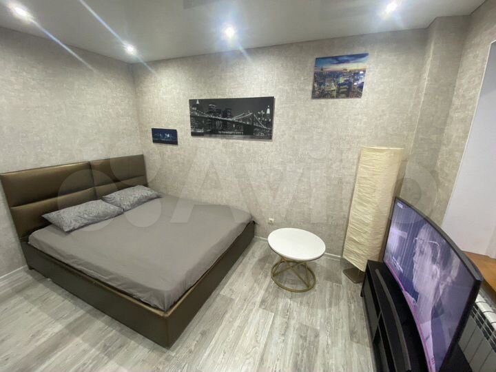 2-к. квартира, 65 м², 10/12 эт.