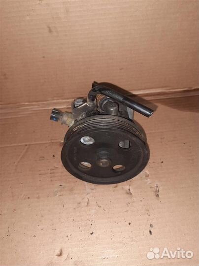 Насос гидроусилителя от Ford Focus II 2005-2008