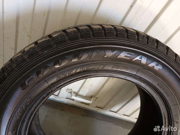 Goodyear Wrangler Ultra Grip 225/65 R17 101Q
