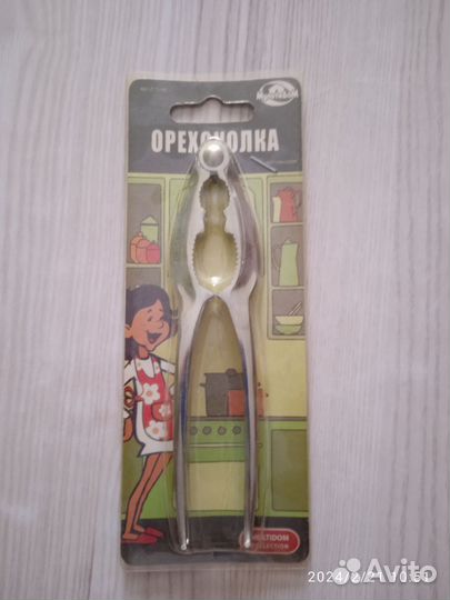 Орехоколка