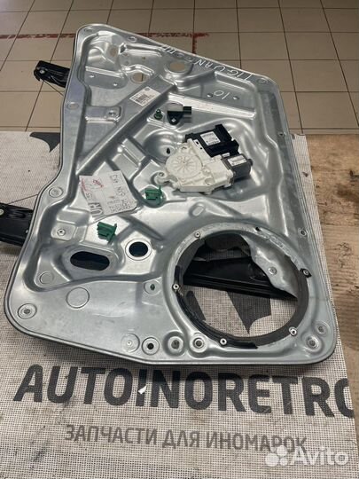 Стеклоподъемник передний правый Volkswagen Tiguan