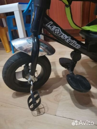 Детский трехколесный велосипед