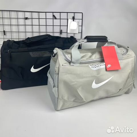 Спортивная сумка Nike