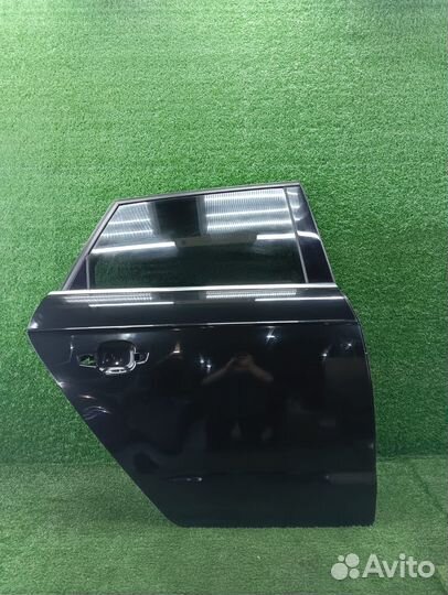 Дверь задняя правая Audi A3 8v хэтчбек 5D Audi S3