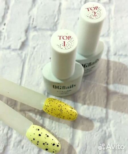 Топ глянцевый с крупинками 