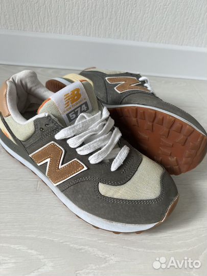 Кроссовки Оригинал new balance 574 бу