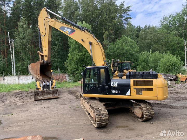 Гусеничный экскаватор CAT 336D2 L, 2015