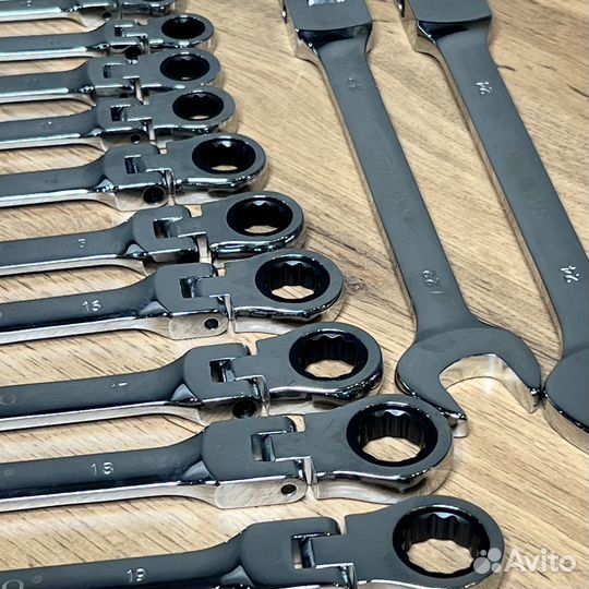 Набор трещоточных ключей 8-24мм