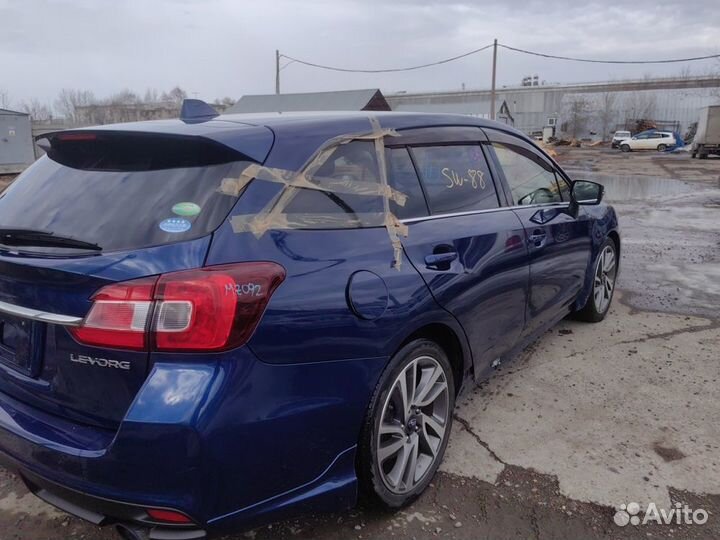 Уплотнитель двери задний правый Subaru Levorg VM4