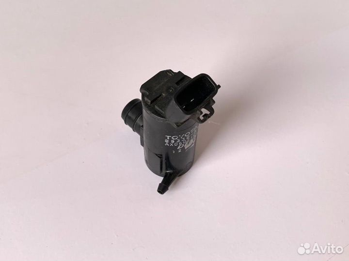 Мотор насос омывателя стекла Toyota Camry 01-06