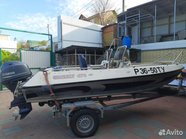 Катер Гризли 470