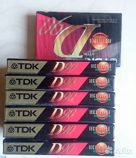 Новые аудио кассеты TDK maxell