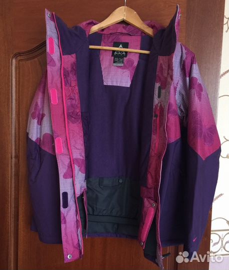 Куртка сноубордическая женская Nike