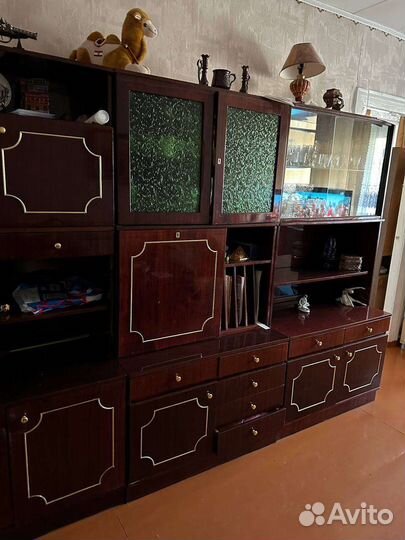 Стенка в гостиную бу