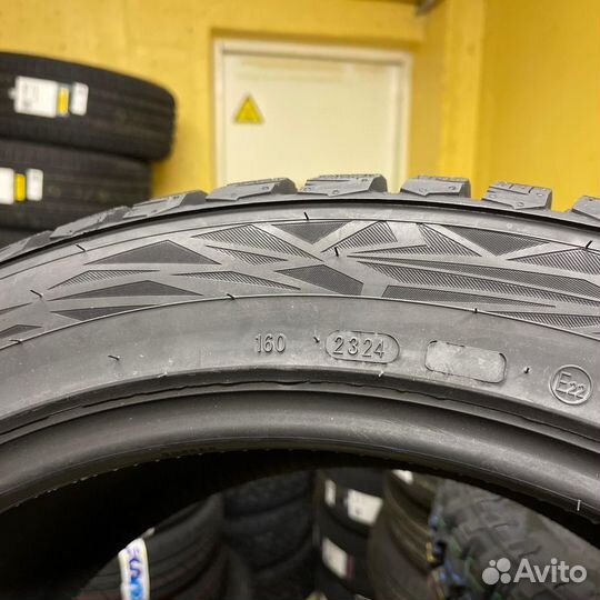 Ikon Tyres Autograph Ice 9 SUV 225/55 R18 102T