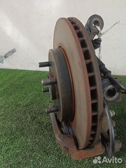 Ступица передняя левая Nissan Cube Cubic BGZ11