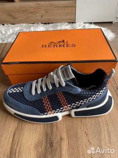 Кроссовки hermes