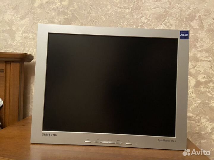 Монитор Samsung syncmaster 152s