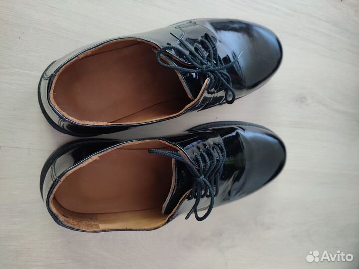 Туфли уставные лакированные лабутены офисные 44