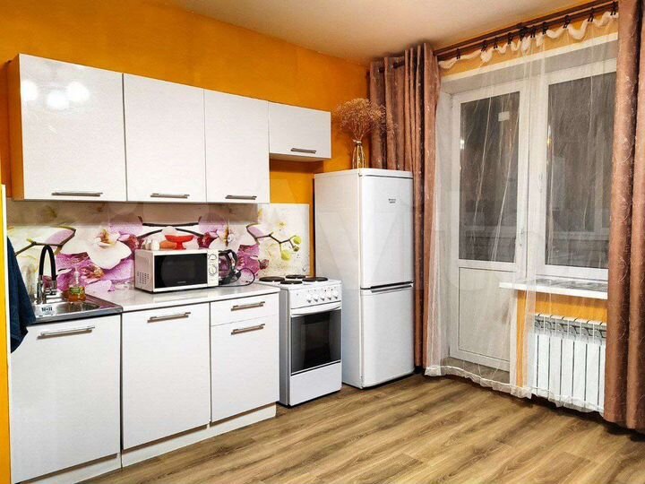 Квартира-студия, 30 м², 1/17 эт.