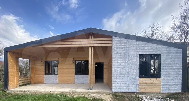 Дом 113 м² на участке 6 сот.