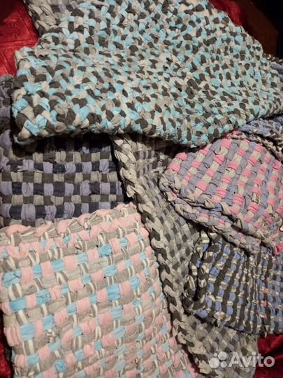 Коврики из трикотажных полосок ручной работы