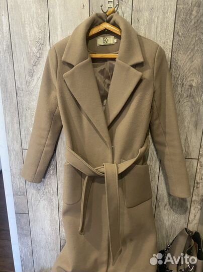Продам пальто