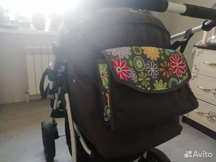 Зимняя детская коляска