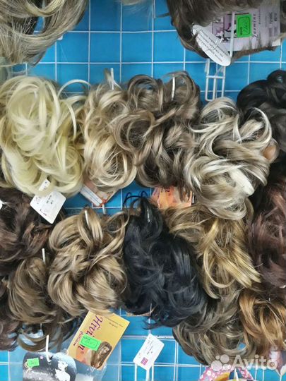 Парик, резинки из волос