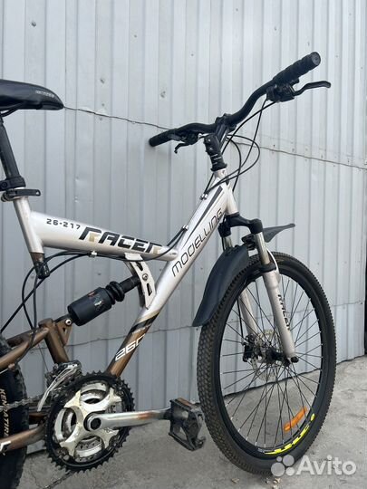 Велосипед скоростной Racer, 26 колеса, 21 скорость