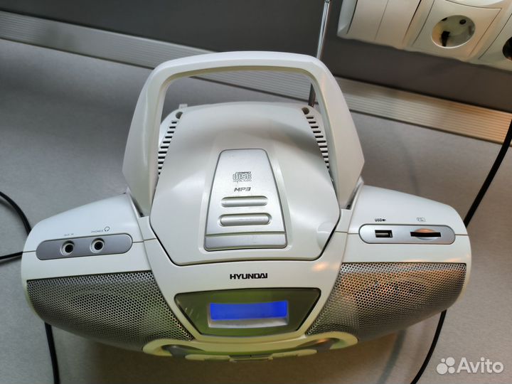 Cd плейер, радио Hyundai
