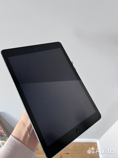 Планшет apple iPad air 16 gb
