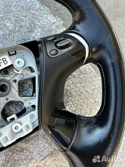 Рулевое колесо от Nissan