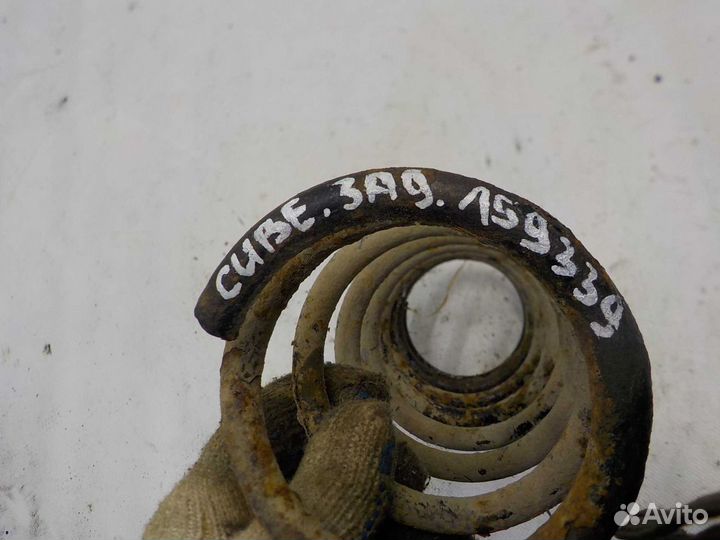 Пружина задняя Nissan cube z10