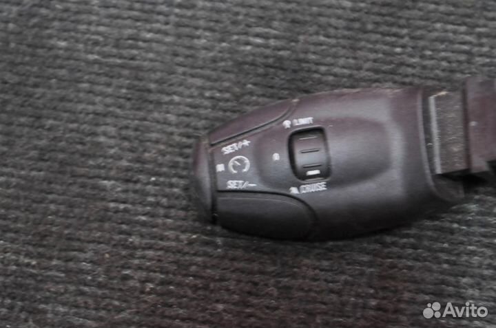 Блок подрулевых переключателей Peugeot 308 4A