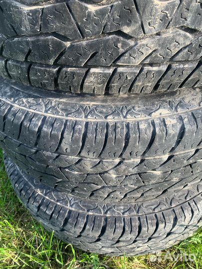Шины 235 75 r15 бу