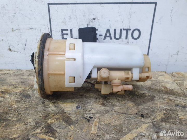 Бензонасос Toyota Rav4 20 2.0 2002