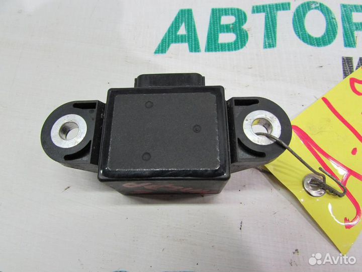 Датчик ускорения для Mazda 6 2002-2007г