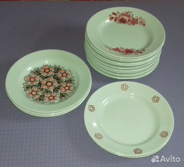 Тарелки новые