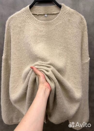 Свитер женский