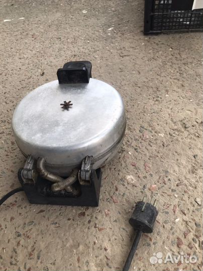 Вафельница